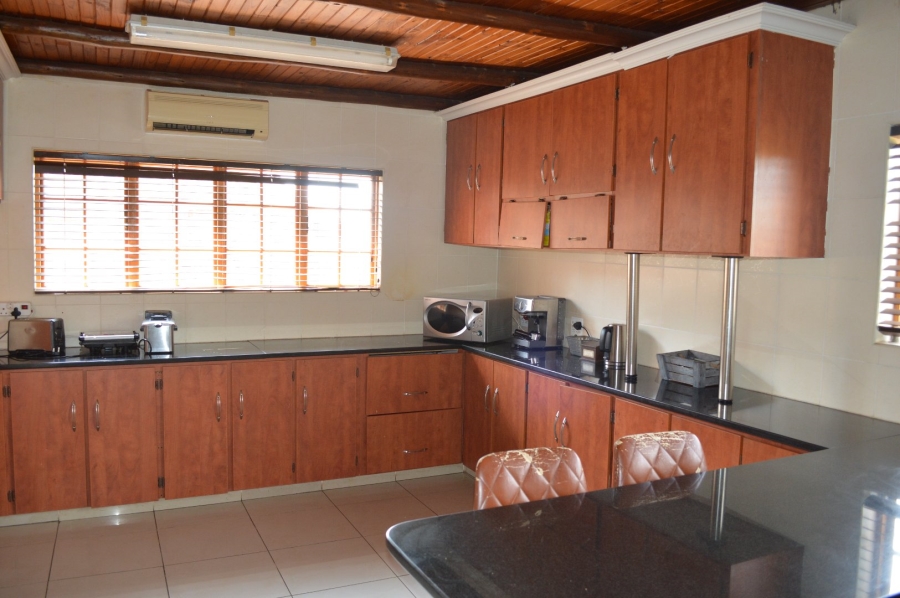 4 Bedroom Property for Sale in Doringkruin North West